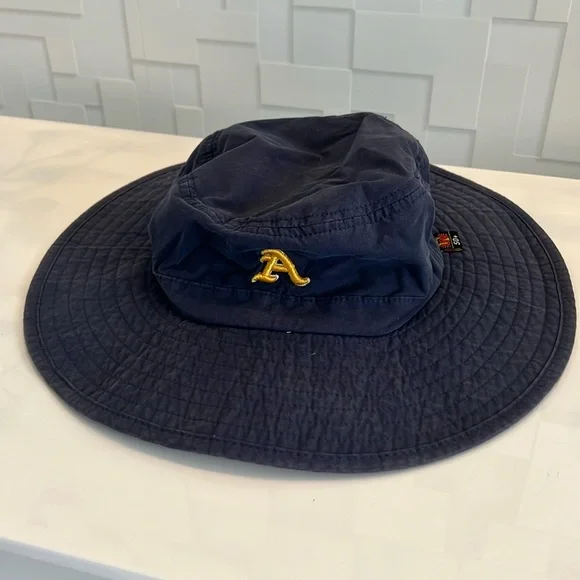 Adams Sunblock Accessories Outdoor Activity Hat Poshmark - Main Image